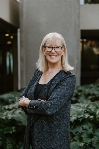 Judith Holt (2).jpg